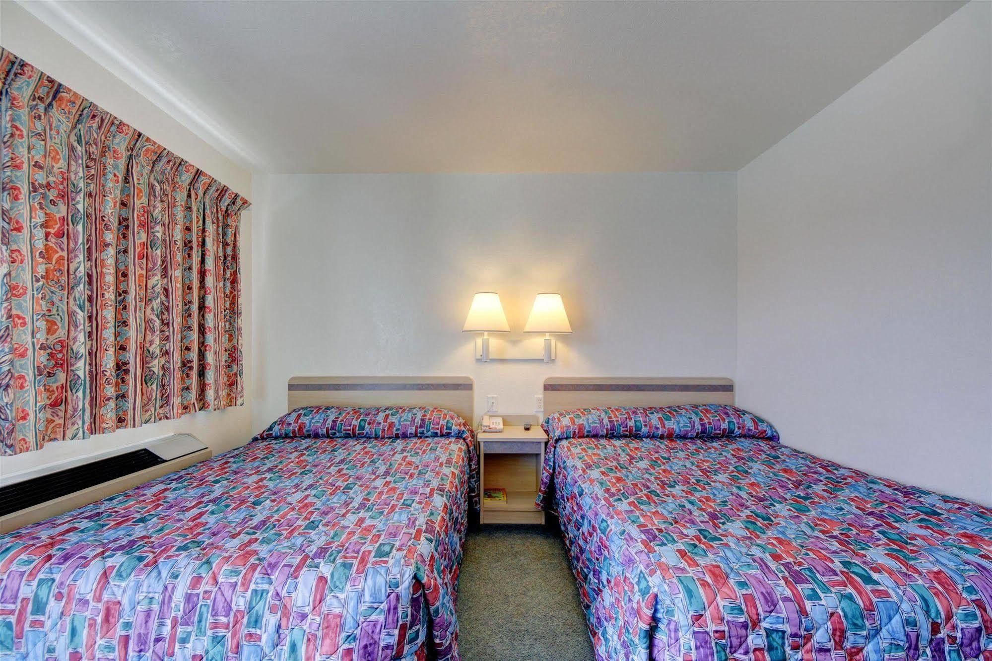 Avera Suites Muskogee Exterior photo